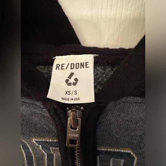 REDONE Notre Dame Upcycled Cropped Hoodie Women’s Grey & Black Size XS/Small - Picture 6 of 10